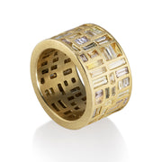 Todd Reed ring in 18k yellow gold, and baguette diamonds (~6.15ct)